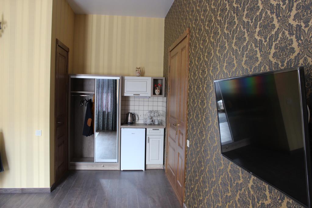 Barin House Hotel Szumi Kültér fotó