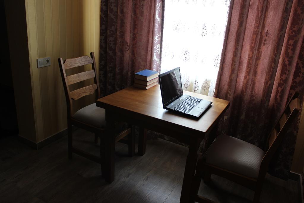 Barin House Hotel Szumi Kültér fotó