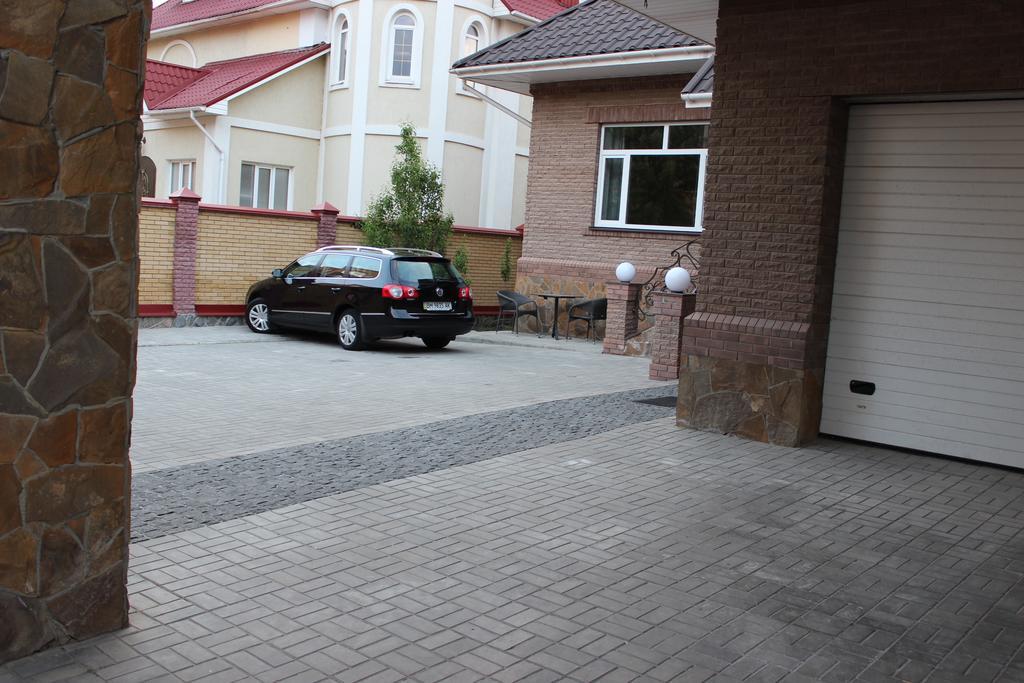Barin House Hotel Szumi Kültér fotó
